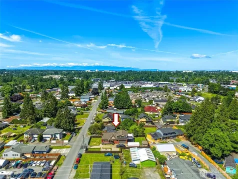 423 106th Place SW Everett WA 98204