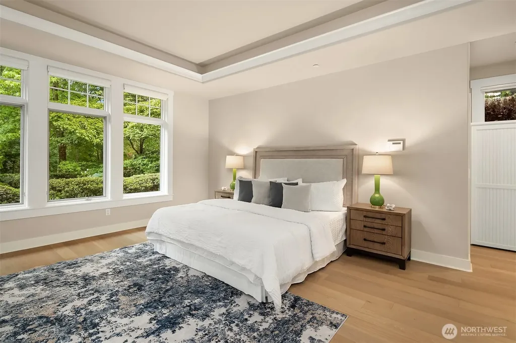 3811 97th Avenue NE Kirkland WA 98033