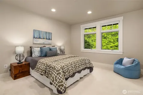 3811 97th Avenue NE Kirkland WA 98033