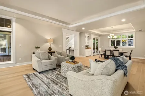 3811 97th Avenue NE Kirkland WA 98033