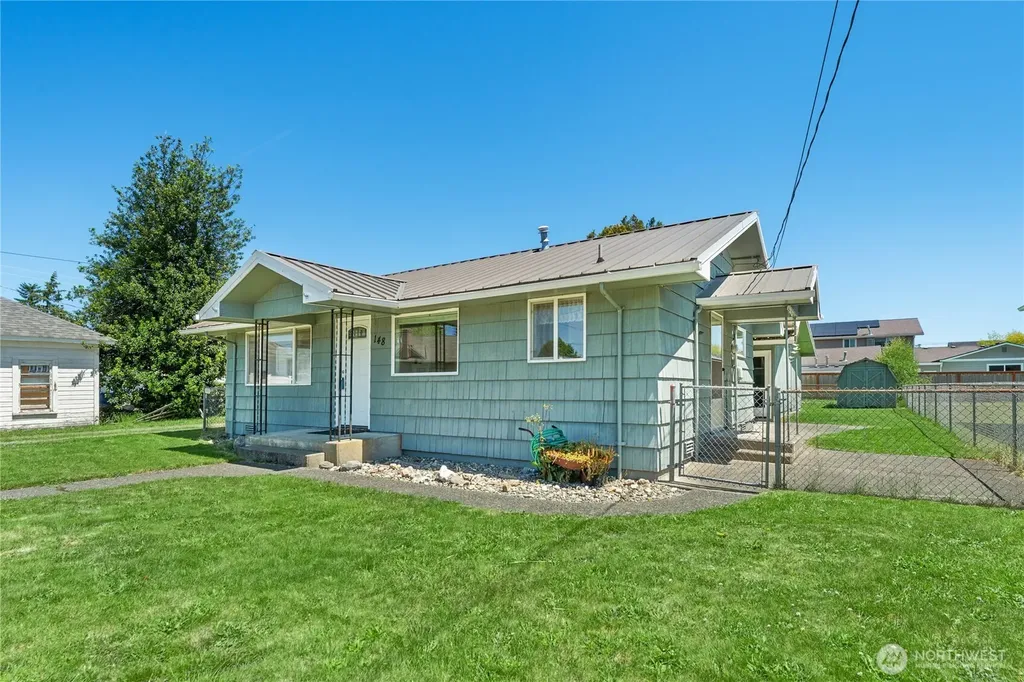 148 S C Street Buckley WA 98321