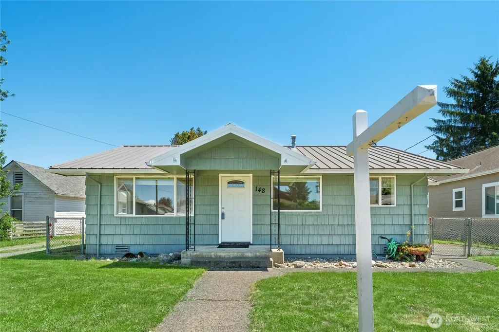 148 S C Street Buckley WA 98321