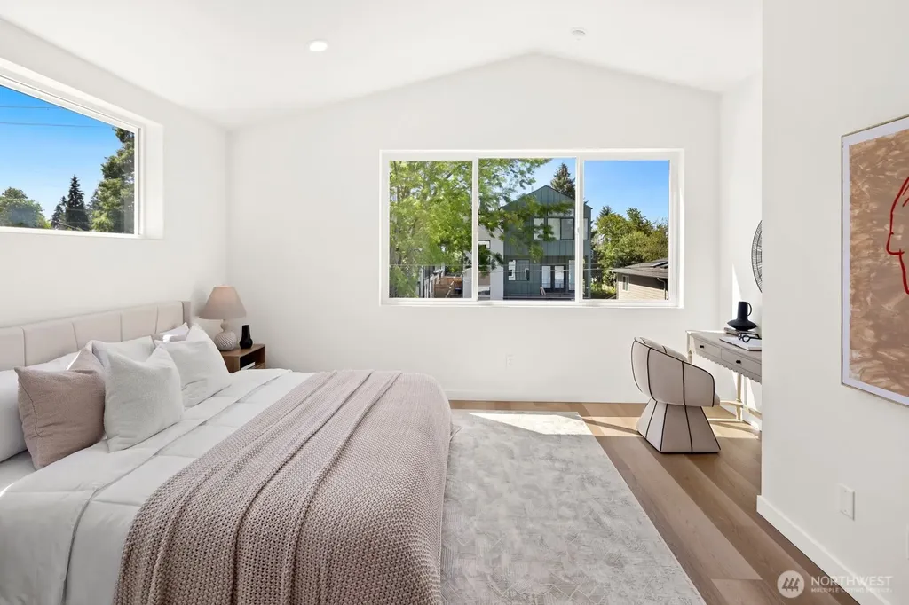 334 NE 90th Street Seattle WA 98115
