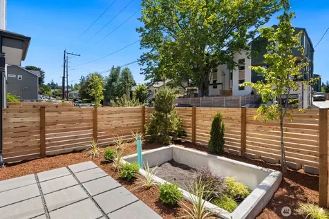 334 NE 90th Street Seattle WA 98115