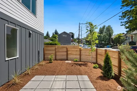 334 NE 90th Street Seattle WA 98115