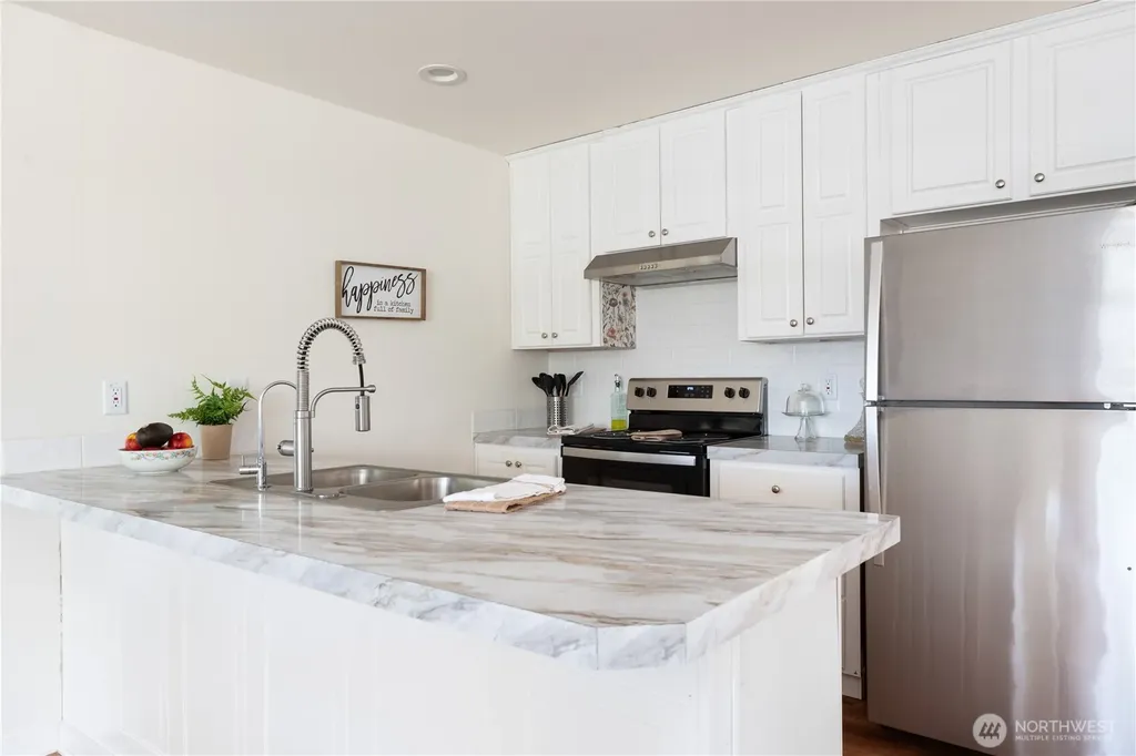 28510 Sr 20 Oak Harbor WA 98277