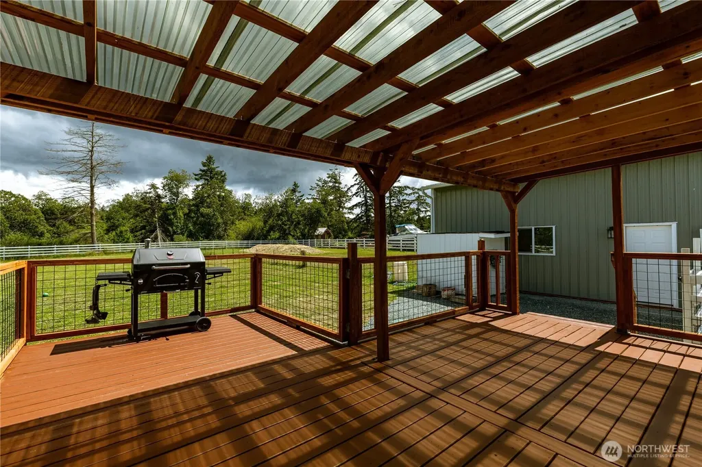 28510 Sr 20 Oak Harbor WA 98277