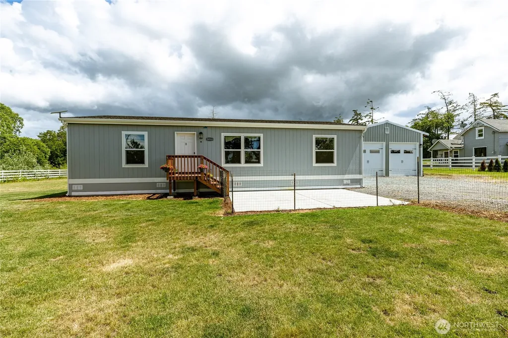 28510 Sr 20 Oak Harbor WA 98277