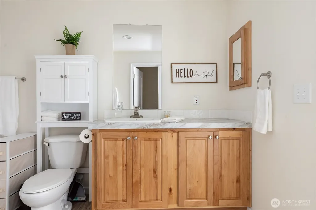 28510 Sr 20 Oak Harbor WA 98277