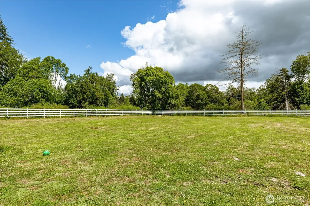 28510 Sr 20 Oak Harbor WA 98277
