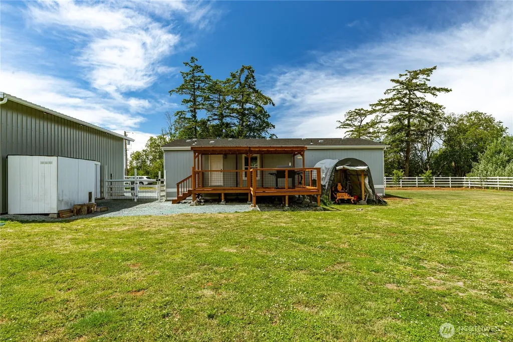28510 Sr 20 Oak Harbor WA 98277