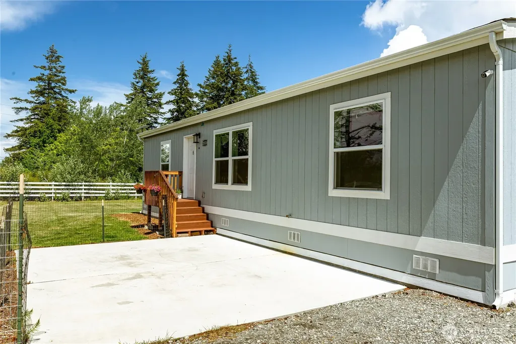 28510 Sr 20 Oak Harbor WA 98277
