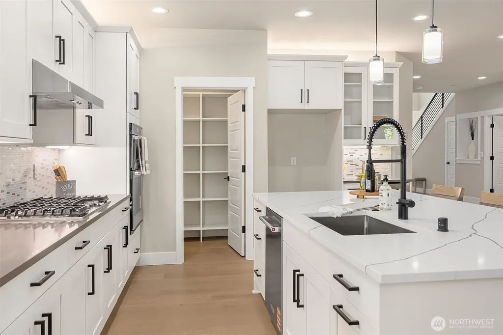 15002 75th Avenue NE Kenmore WA 98028