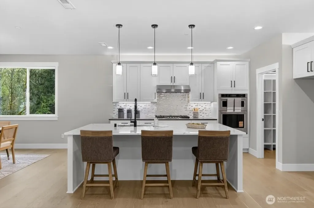 15002 75th Avenue NE Kenmore WA 98028