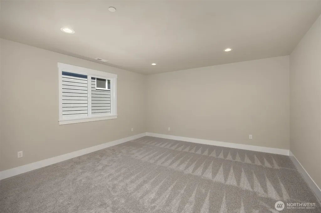 15002 75th Avenue NE Kenmore WA 98028