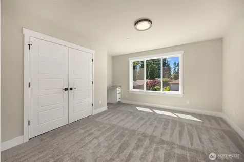 15002 75th Avenue NE Kenmore WA 98028