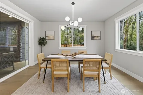 15002 75th Avenue NE Kenmore WA 98028
