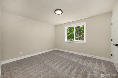 15002 75th Avenue NE Kenmore WA 98028