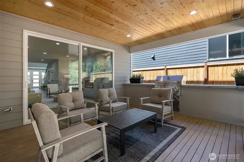 15002 75th Avenue NE Kenmore WA 98028