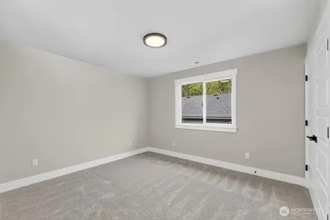 15002 75th Avenue NE Kenmore WA 98028