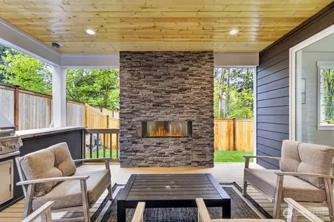 15002 75th Avenue NE Kenmore WA 98028