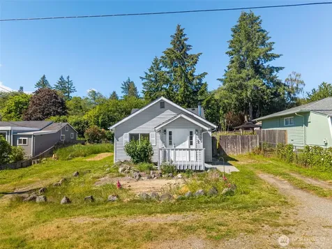 2432 NE Franklin Street Bremerton WA 98310
