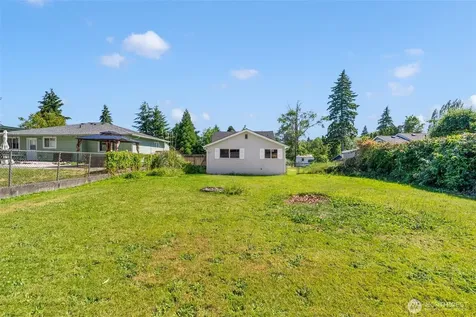 2432 NE Franklin Street Bremerton WA 98310