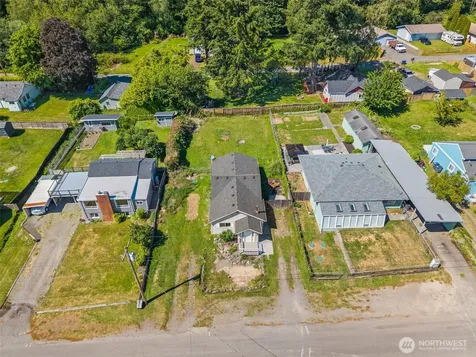 2432 NE Franklin Street Bremerton WA 98310