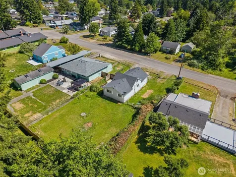 2432 NE Franklin Street Bremerton WA 98310