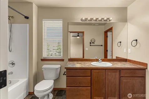 119 NW Porters Court East Wenatchee WA 98802