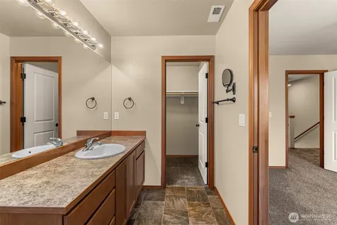 119 NW Porters Court East Wenatchee WA 98802