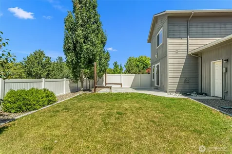 119 NW Porters Court East Wenatchee WA 98802