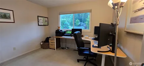 19130 SE 47th Place Issaquah WA 98027