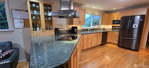 19130 SE 47th Place Issaquah WA 98027