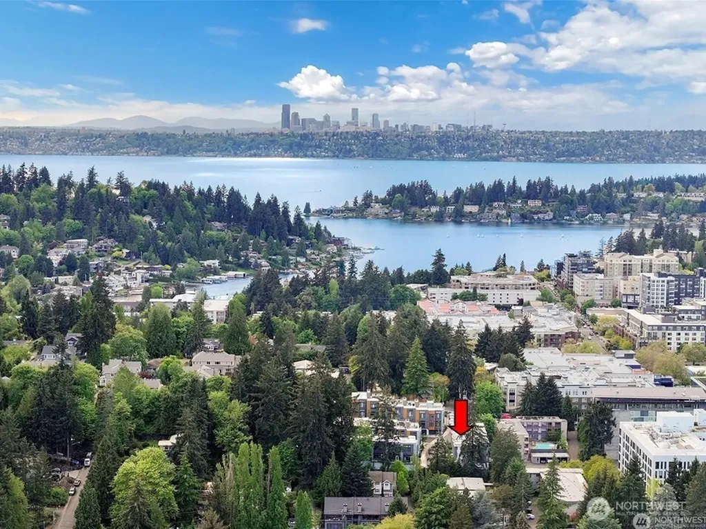 10762 1st Drive Bellevue WA 98004
