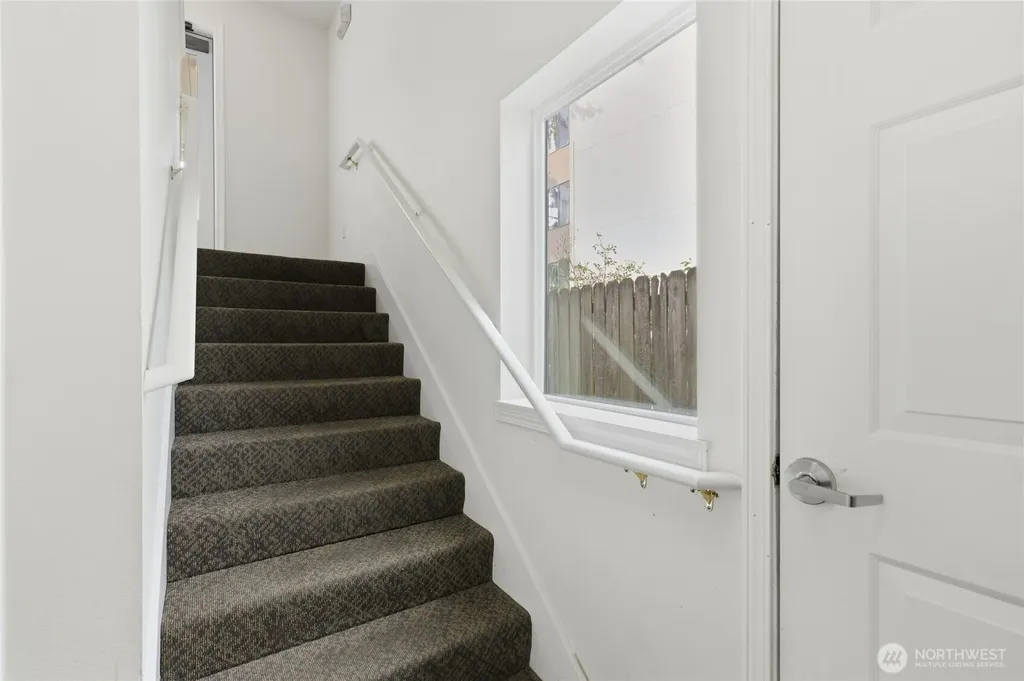 13310 Greenwood Avenue N Seattle WA 98133