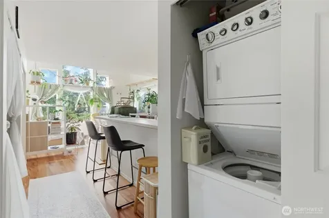 13310 Greenwood Avenue N Seattle WA 98133