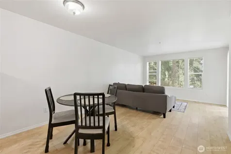 13310 Greenwood Avenue N Seattle WA 98133