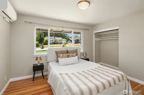 10750 66th Avenue S Seattle WA 98178