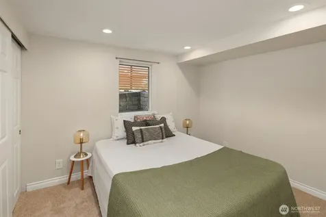 10750 66th Avenue S Seattle WA 98178