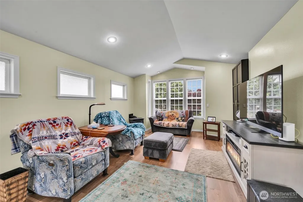 400 Park Place Everett WA 98203