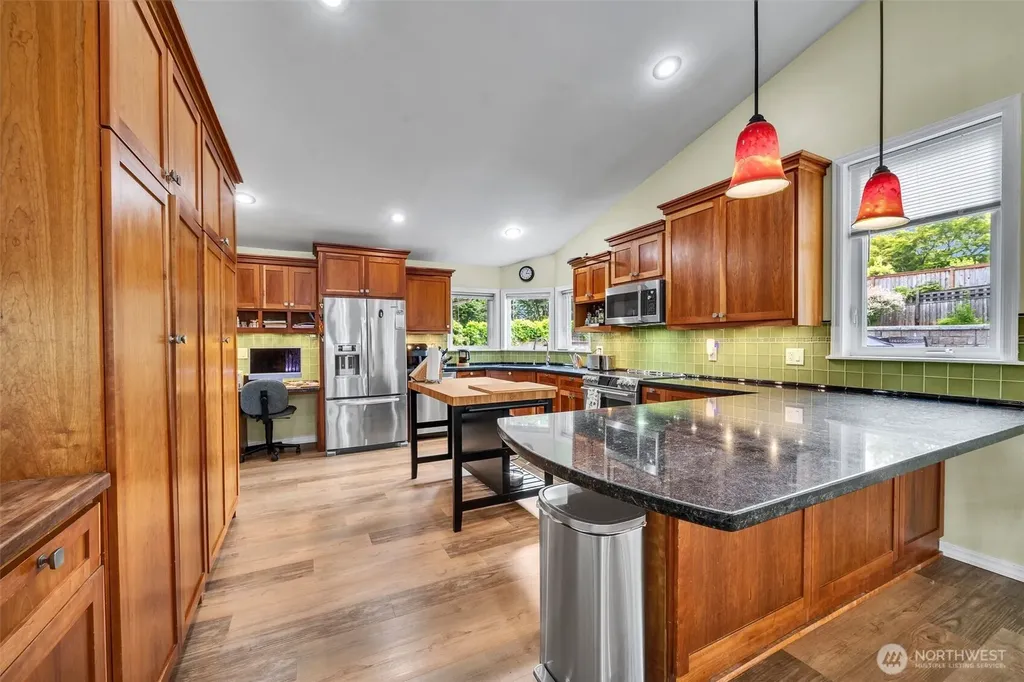 400 Park Place Everett WA 98203