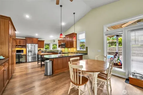 400 Park Place Everett WA 98203