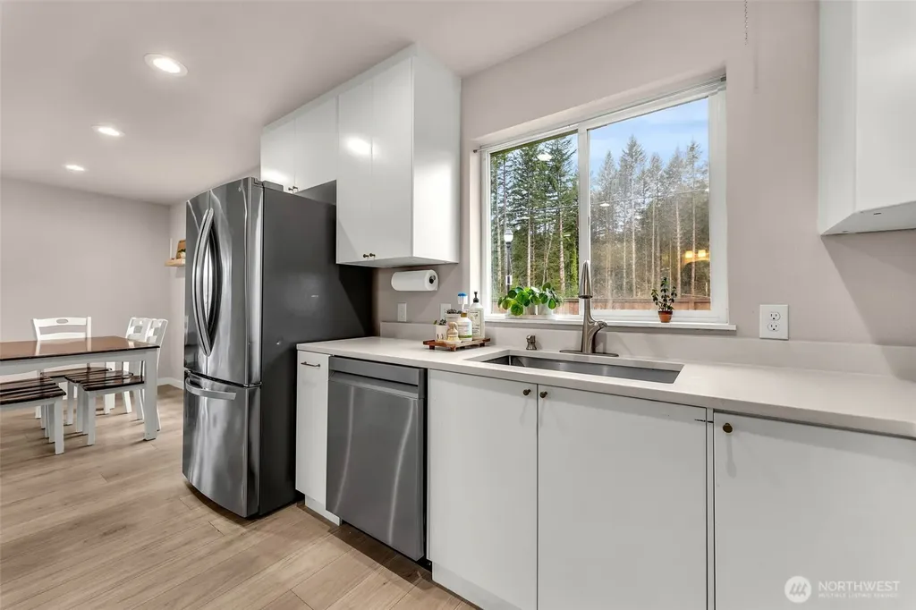211 W Oak Street Yacolt WA 98675