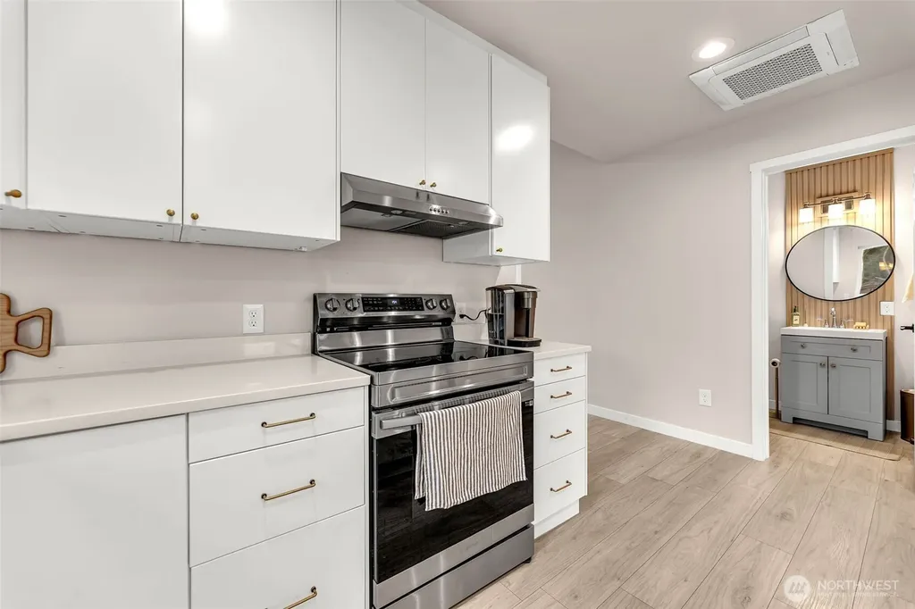 211 W Oak Street Yacolt WA 98675