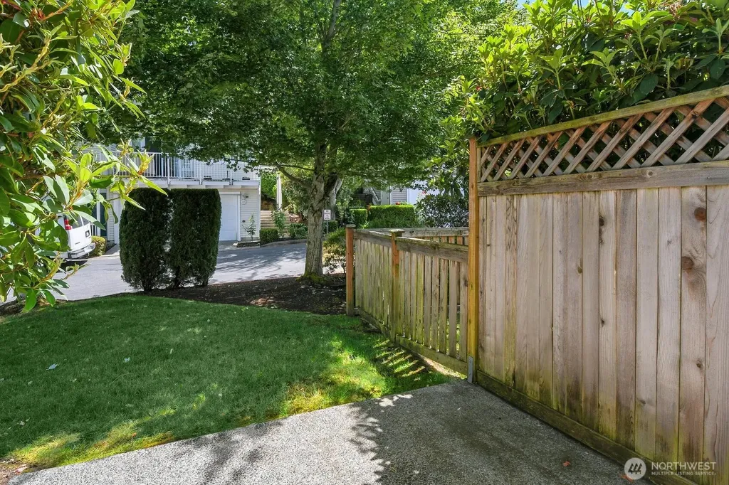 2680 139th Avenue SE Bellevue WA 98005