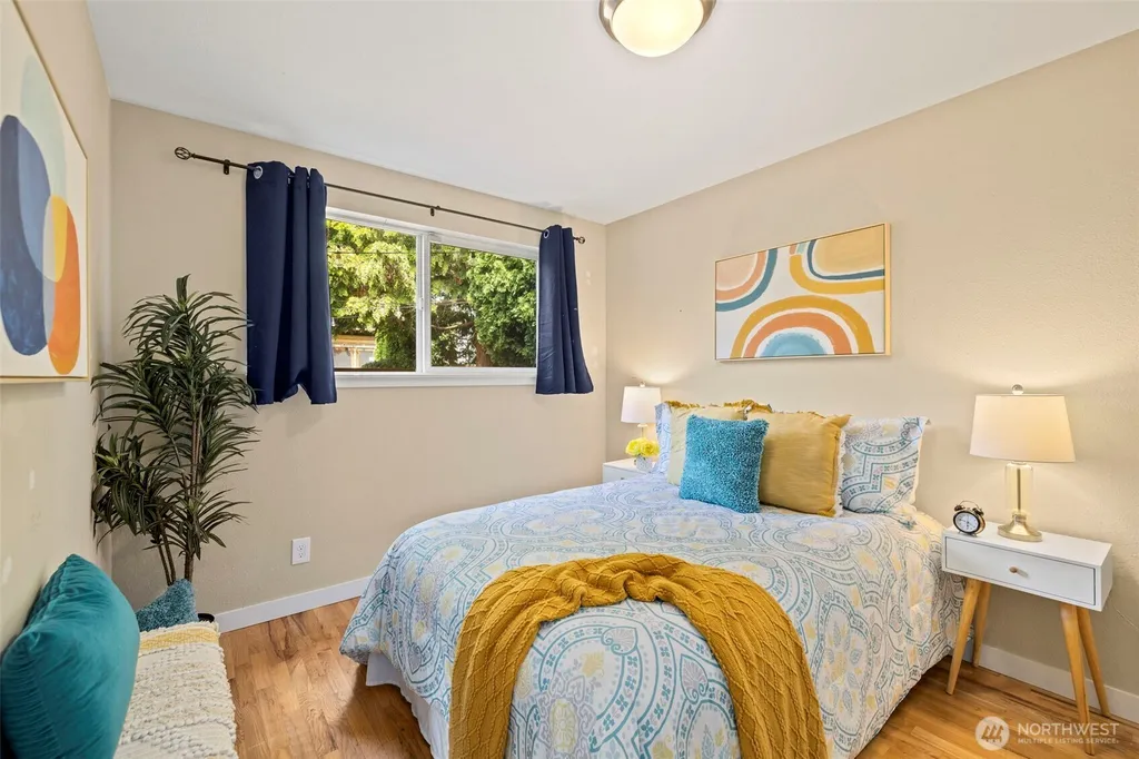 1206 SW Myrtle Street Seattle WA 98106