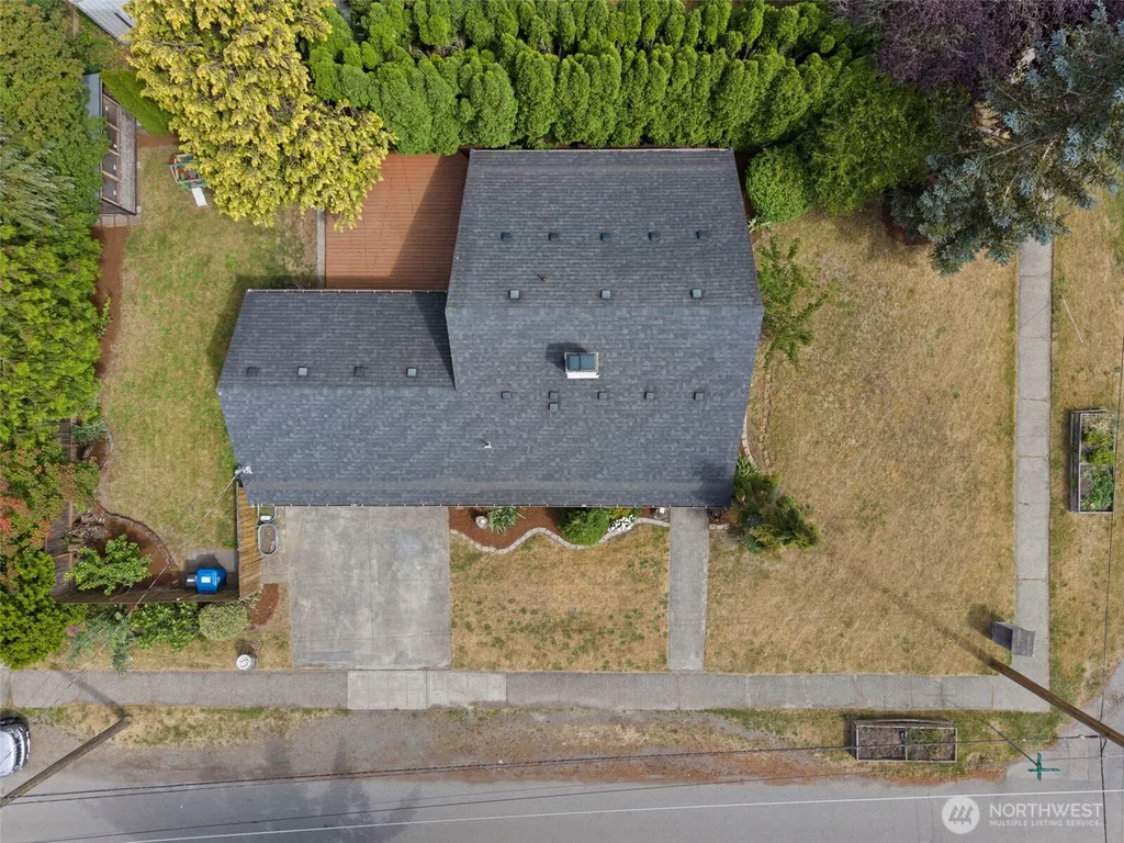 1206 SW Myrtle Street Seattle WA 98106