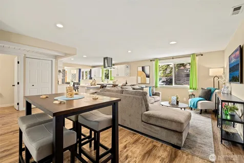 1206 SW Myrtle Street Seattle WA 98106