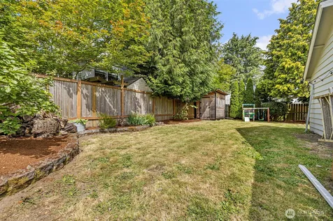 1206 SW Myrtle Street Seattle WA 98106